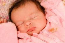 newborn-girl-babies-8802953-500-333.jpg